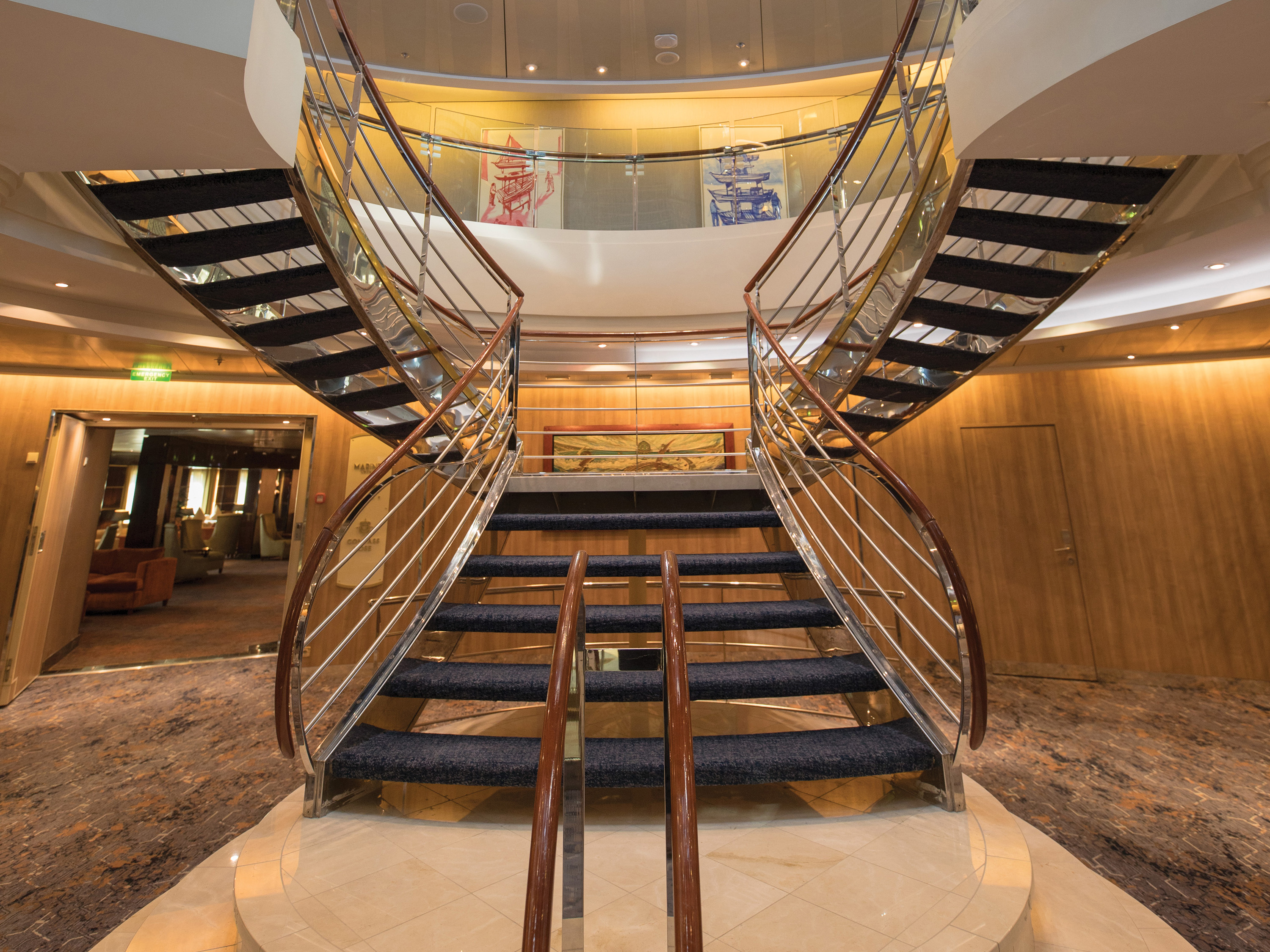 Seven Seas Mariner - Atrium